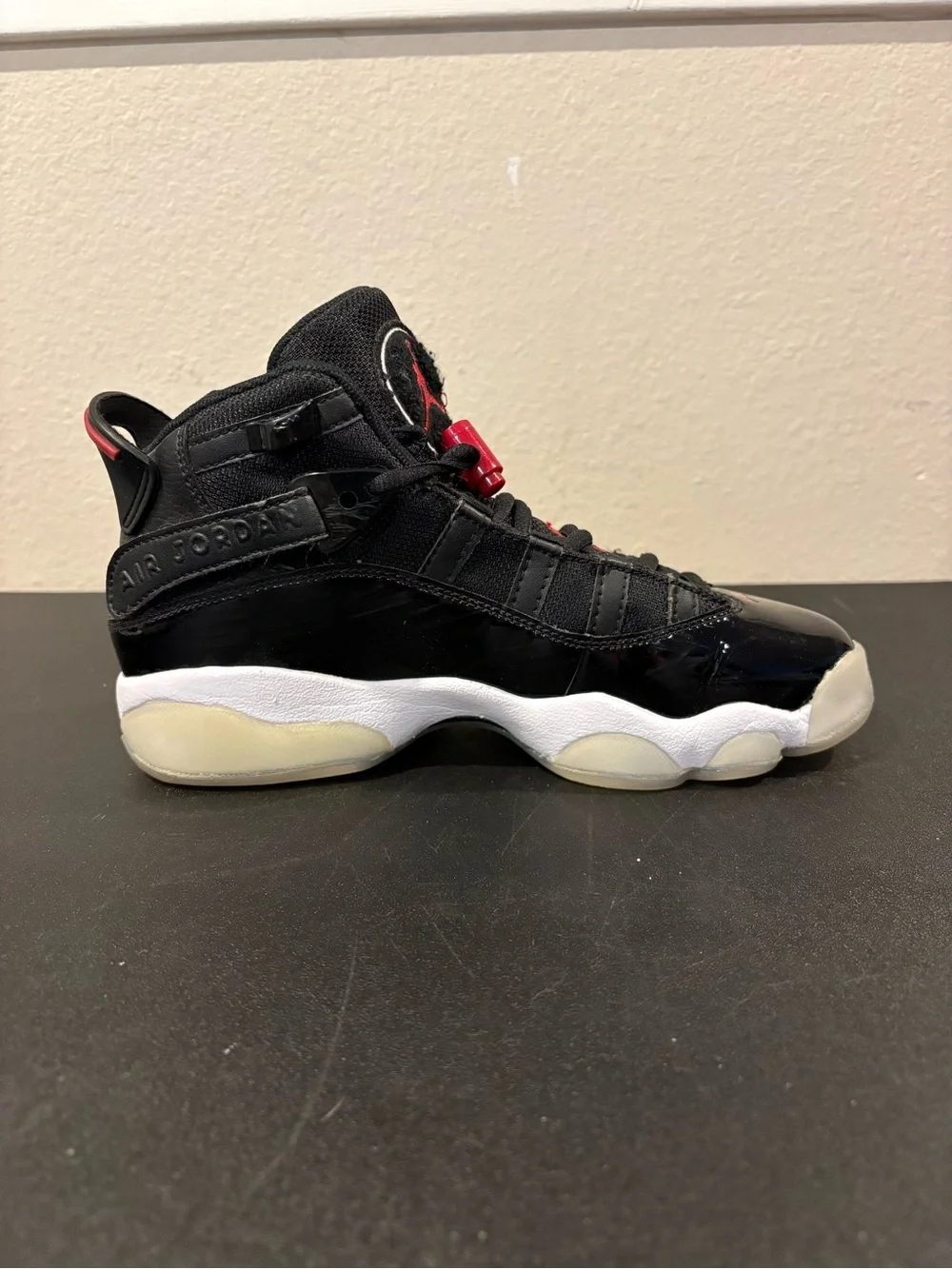 Nike Boys Air Jordan 6 Rings 323419-064 Black Basketball Shoes Sneakers Sz 4.5 Y - Picture 5 of 9